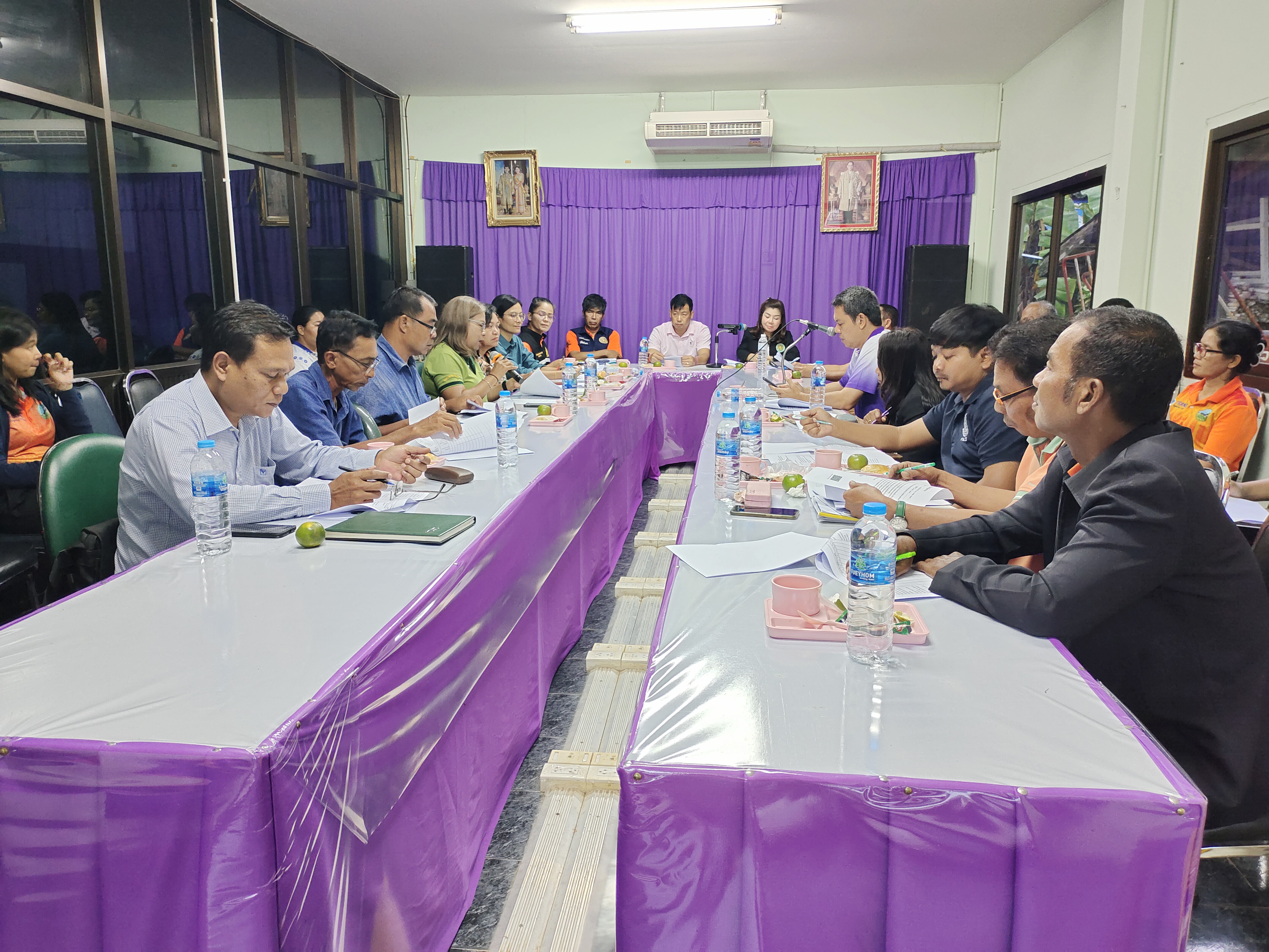องค์การบริหารส่วนตำบลลิพัง ร่วมประชุมการจัดทำแผนปฏิบัติงาน “โครงการต่อยอดศูนย์เรียนรู้เศรษฐกิจพอเพียงตามแนวพระราชดำริตำบลลิพัง อำเภอปะเหลียน จังหวัดตรัง  เนื่องในโอกาสมหามงคลเฉลิมพระชนมพรรษา 6 รอบ 28 กรกฎาคม 2567”